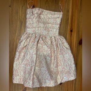 Formal dress with soft color shades